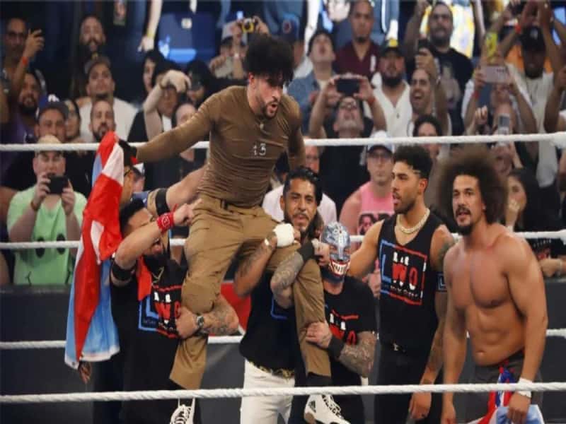 Bad Bunny vence a Damian Priest en pelea callejera de la WWE