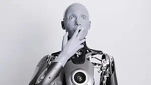 Robot humanoide teme que la Inteligencia Artificial domine a los humanos