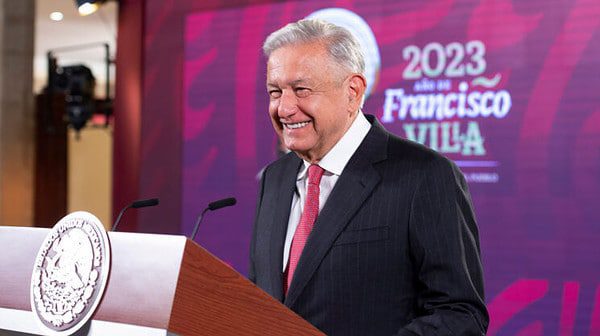 AMLO califica como “migajas” los ofrecimientos económicos por un voto