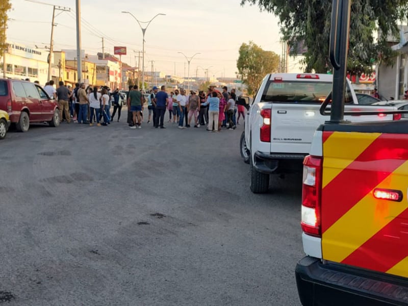 En Querétaro una escuela suspendió clases ante malos olores