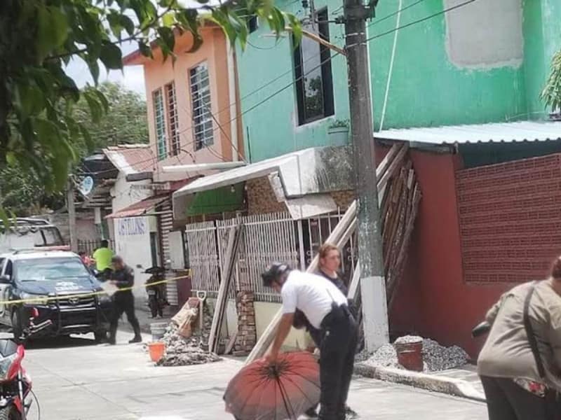 Maestro es asesinado frente a la primaria donde impartía clases