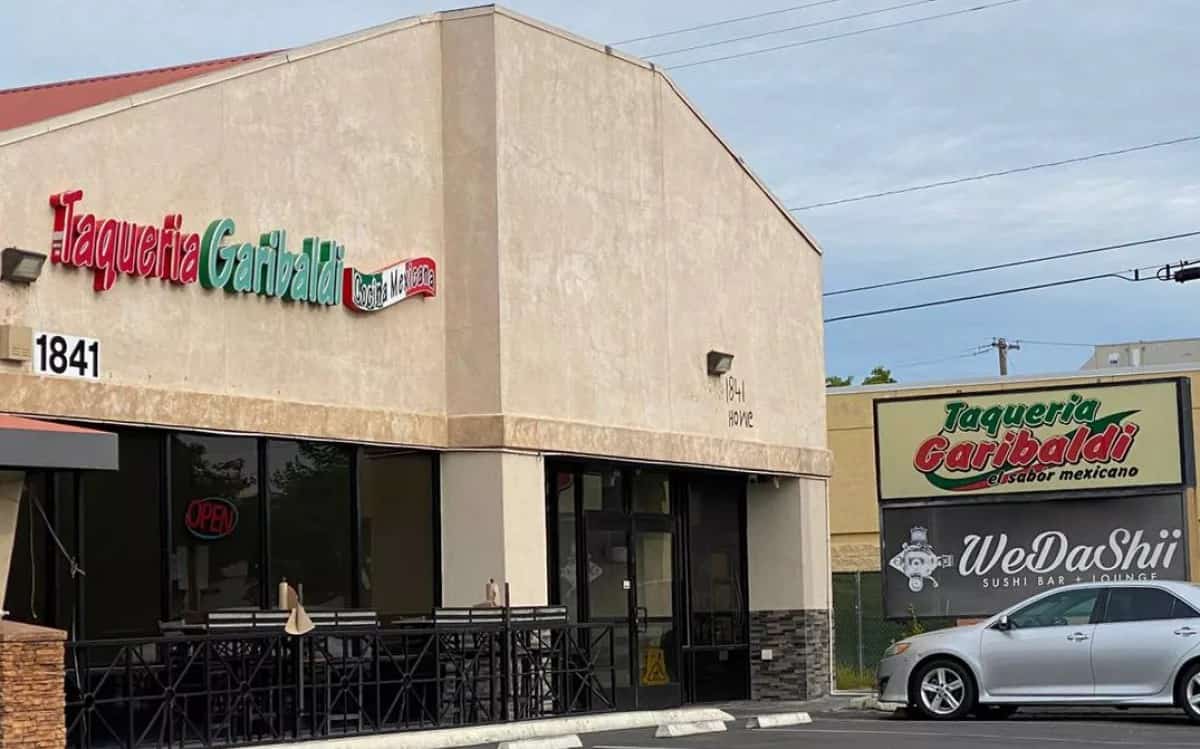 Taquería espiaba a sus empleados por medio de padre al que confesaban sus pecados