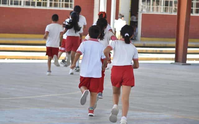 En Coahuila eliminan recreo y recortan horarios en escuelas ante ola de calor