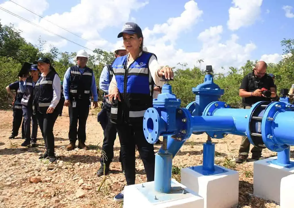 Gobierno de Solidaridad realiza acciones para dar mejor suministro de agua