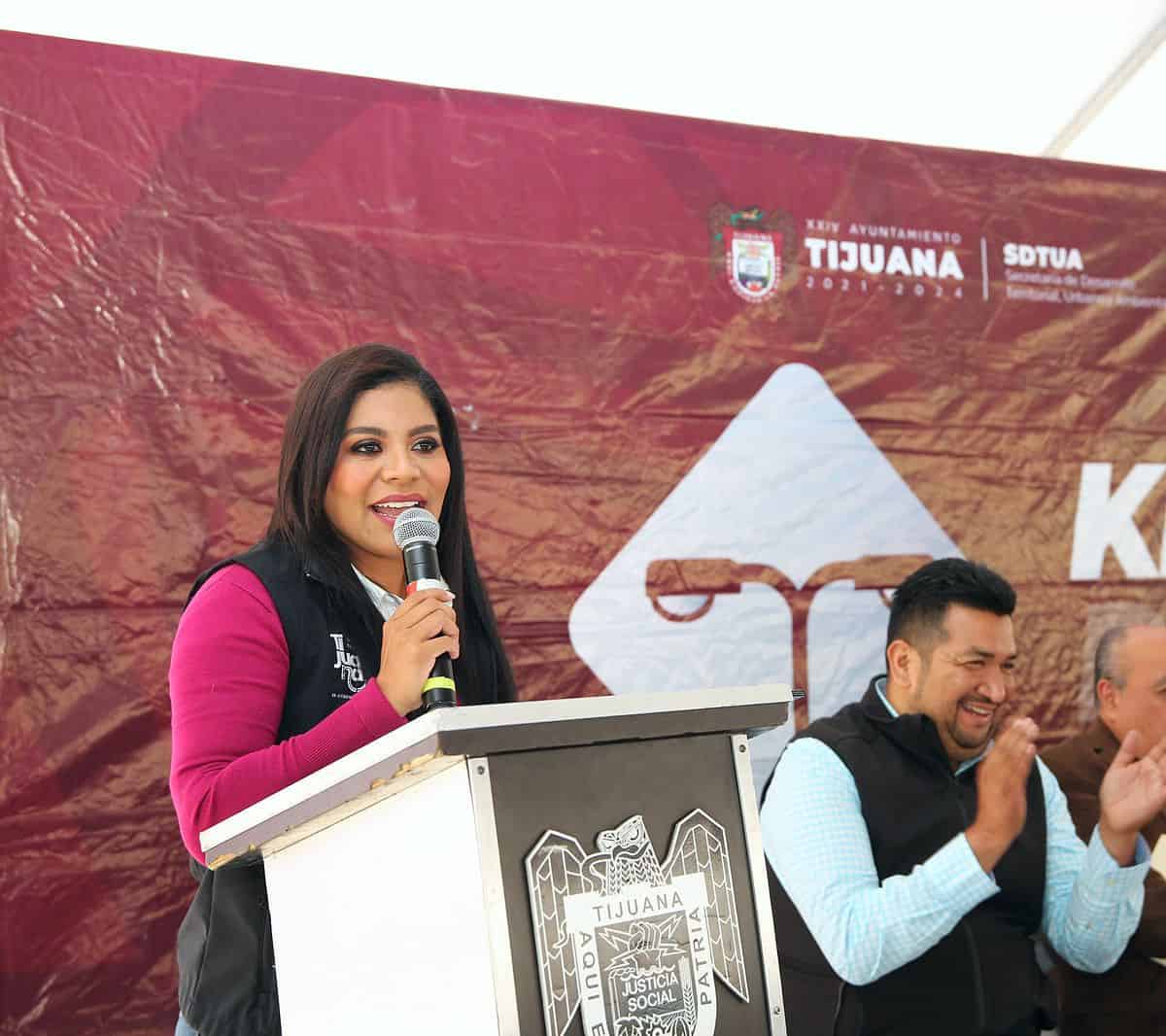 Anuncia alcaldesa Montserrat Caballero, inversión cercana a los 80 MDP para iluminar con led a Tijuana