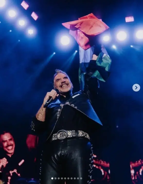  Alejandro Fernández no dejará de cantar ‘Mátalas’ y pide a los fans salir del concierto si se sienten ofendidos