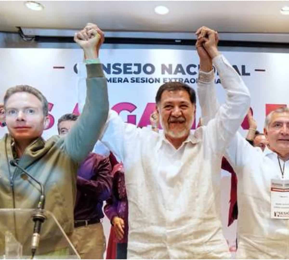 Fernández Noroña formalmente inscrito como aspirante a la candidatura presidencial de Morena