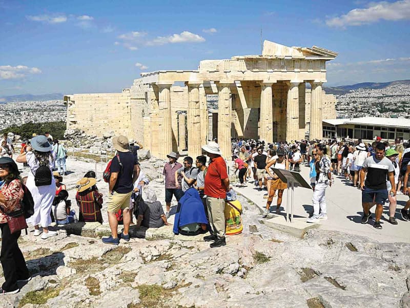 En peligro la Acrópolis de Atenas sino se frena el turismo excesivo