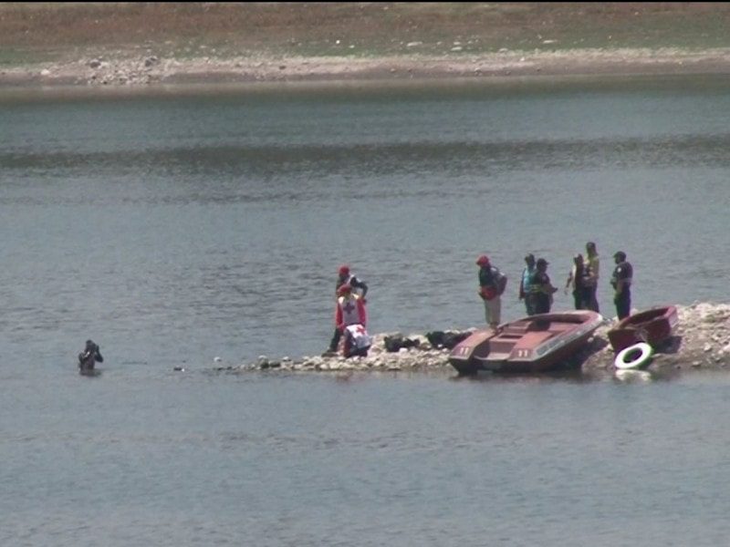 Buscan el cuerpo de un joven que se ahogó en el Lago de Guadalupe en Cuautitlán Izcalli
