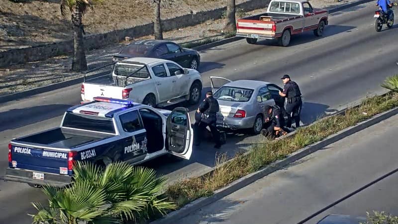En flagrancia detienen a dos presuntos responsables de homicidio en Tijuana