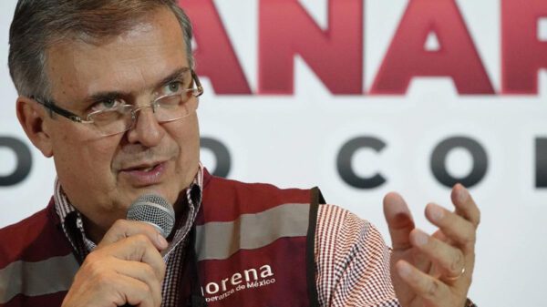 Tras acusaciones sobre Ebrard, AMLO da el beneficio de la duda