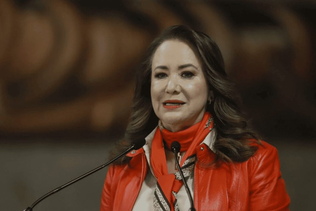 Ministra Yasmín Esquivel no plagió su tesis de licenciatura