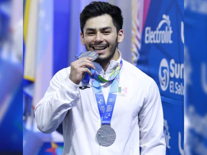 Jorge Cárdenas obtiene medalla de plata para México en halterofilia