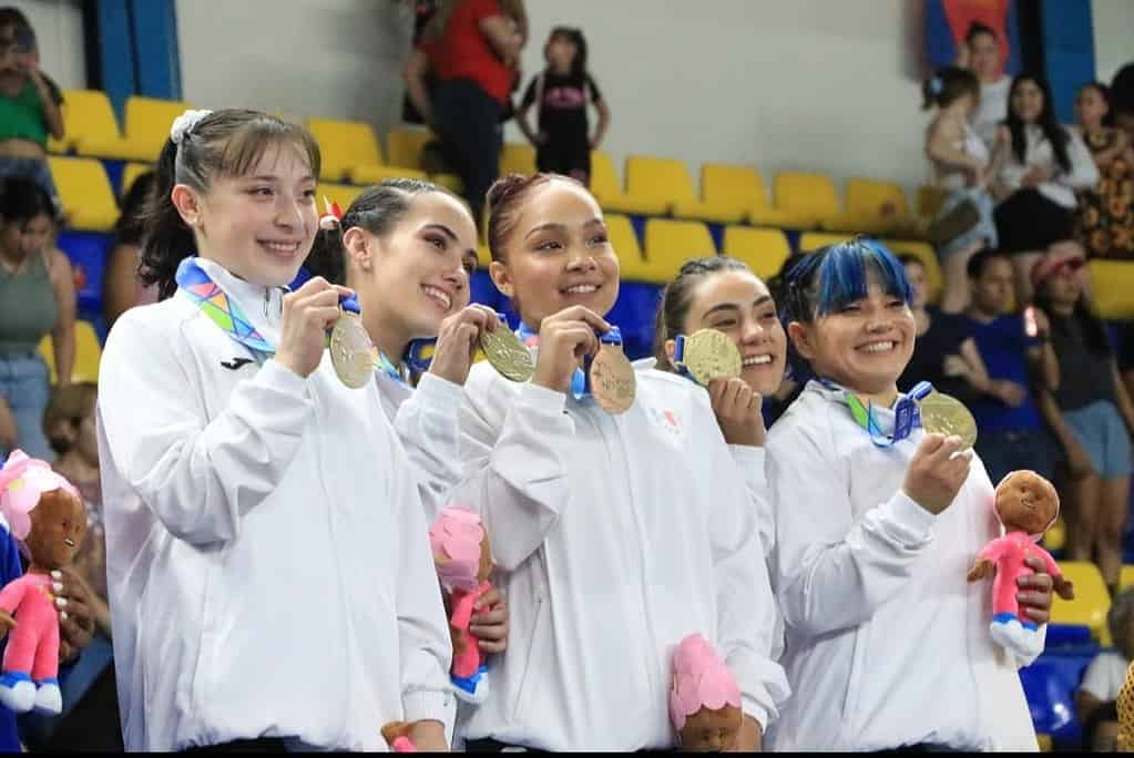 Oro en gimnasia artística femenil para México en San Salvador 2023