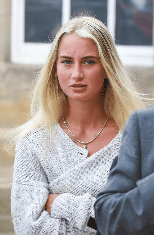 Mujer se hace pasar por hombre para abusar de una menor