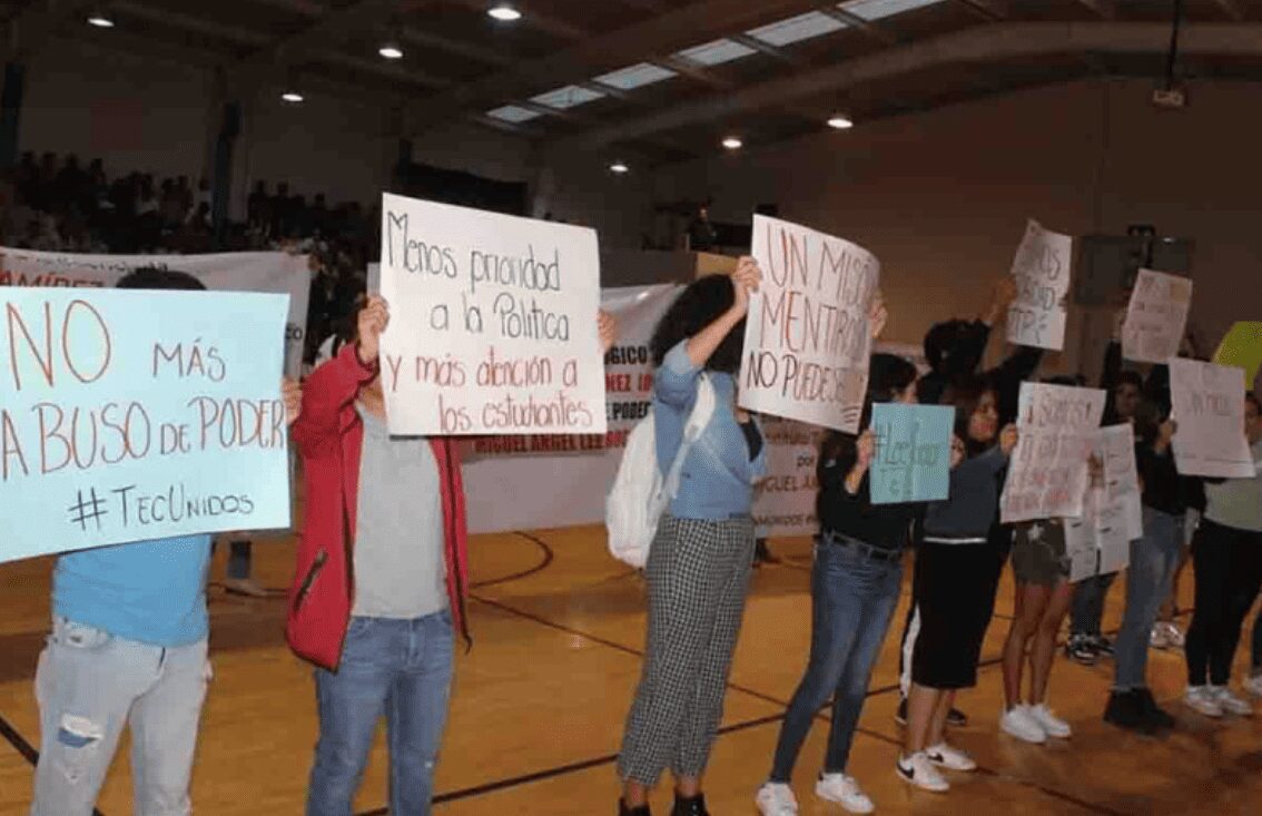 Alumnos del tecnológico de Pachuca, denuncian acoso por parte del director