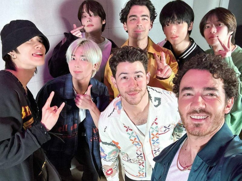 Jonas Brothers y el grupo de K-pop TxT colaboran juntos para 'Do It Like That'