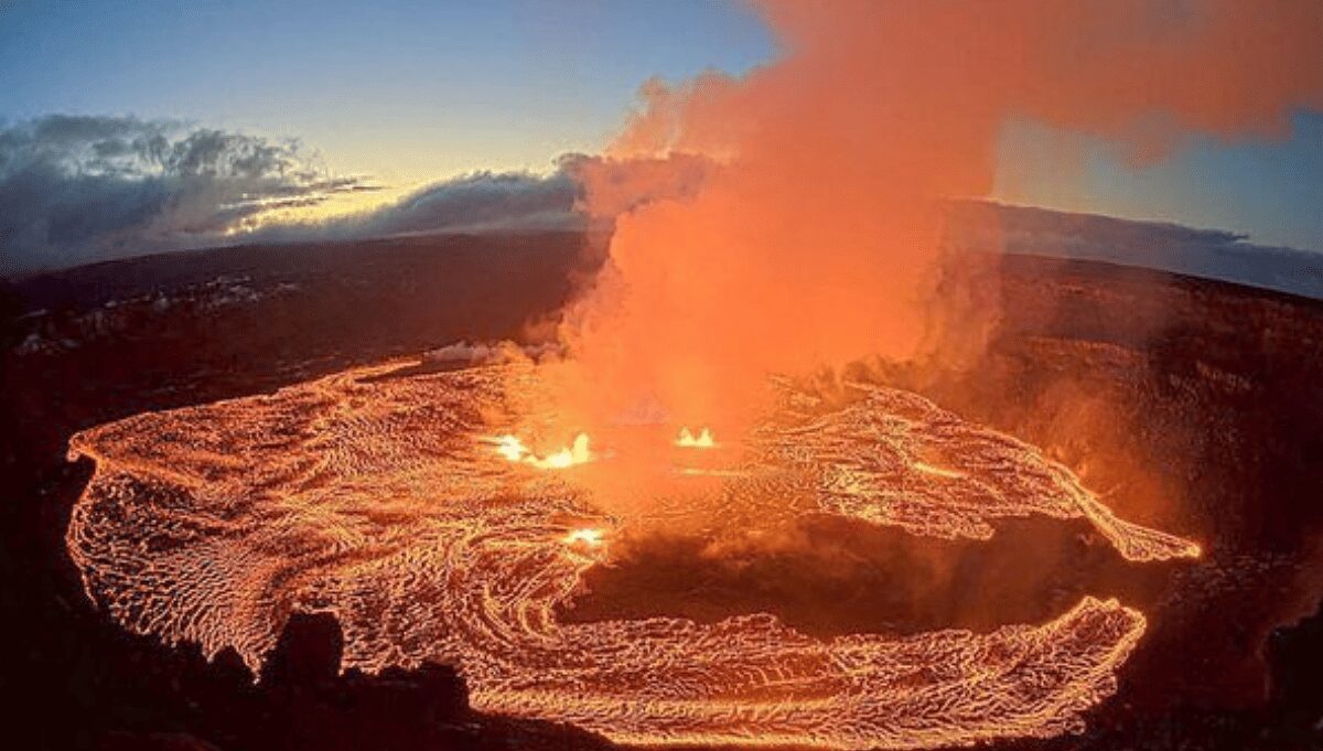 Volcán Kilauea en Hawái hace erupción