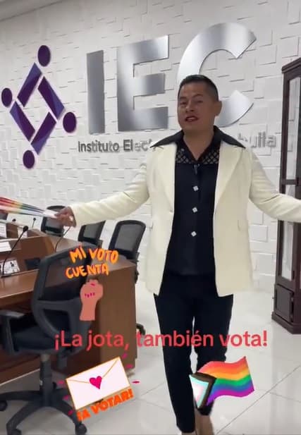 Magistrado del IEC invita a coahuilenses salir a votar de una forma extraña