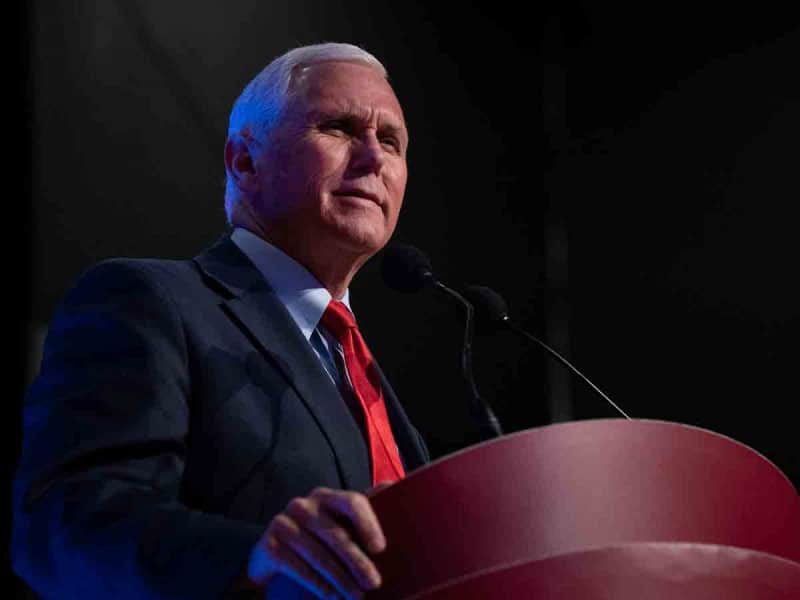 Mike Pence quien fue vicepresidente de EU, presentó su candidatura a la presidencia