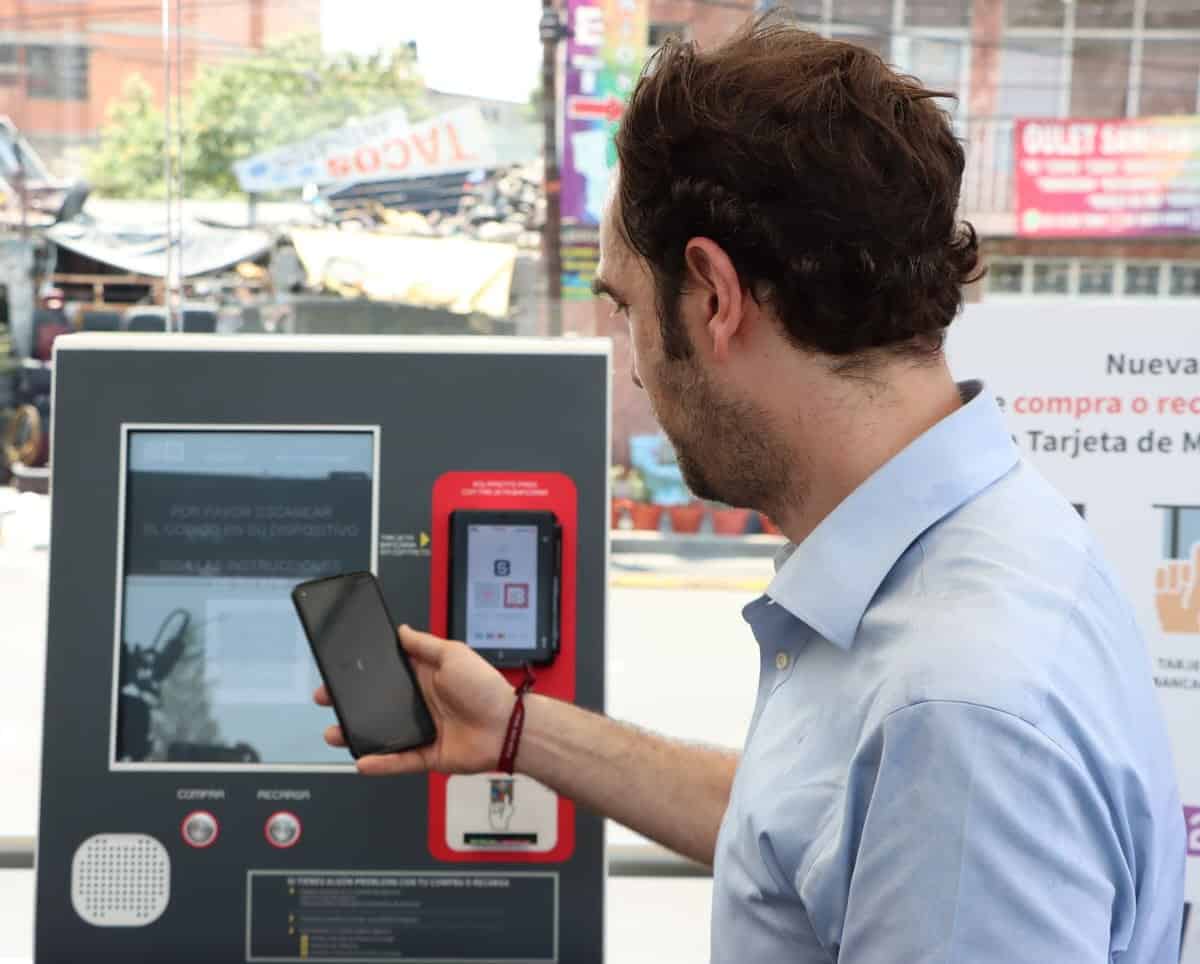 Implementan moderno sistema de pago en línea 5 del Metrobús