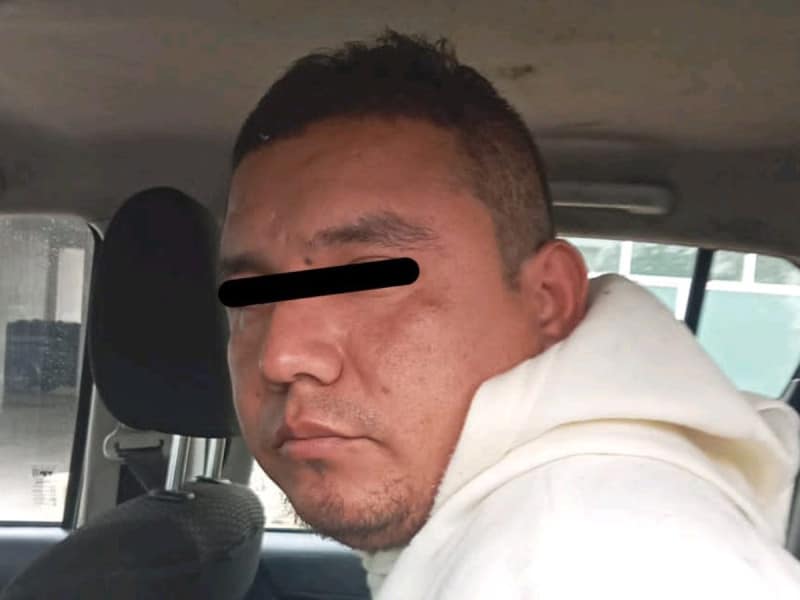 Asaltante que despoja a sus víctimas de su ropa y zapatos, es detenido en Ecatepec