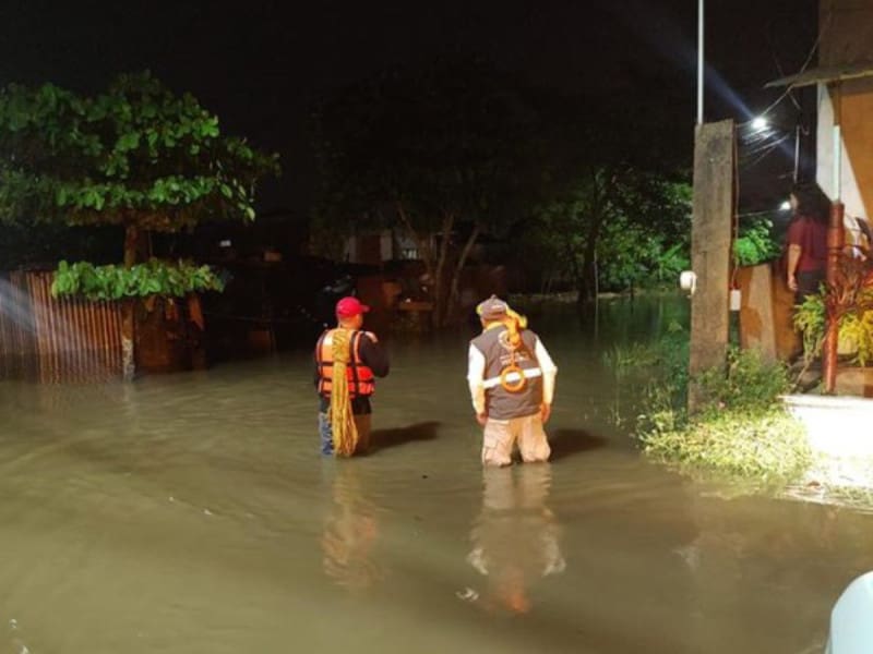 Debido a intensas lluvias en Veracruz, más de mil casas afectadas