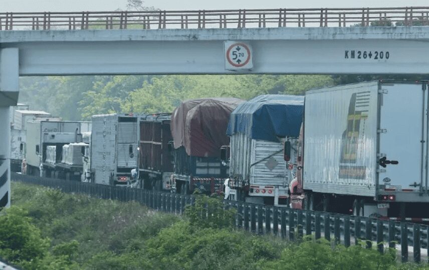 Pérdidas de más de 2 mil mdp para transportistas por crimen organizado