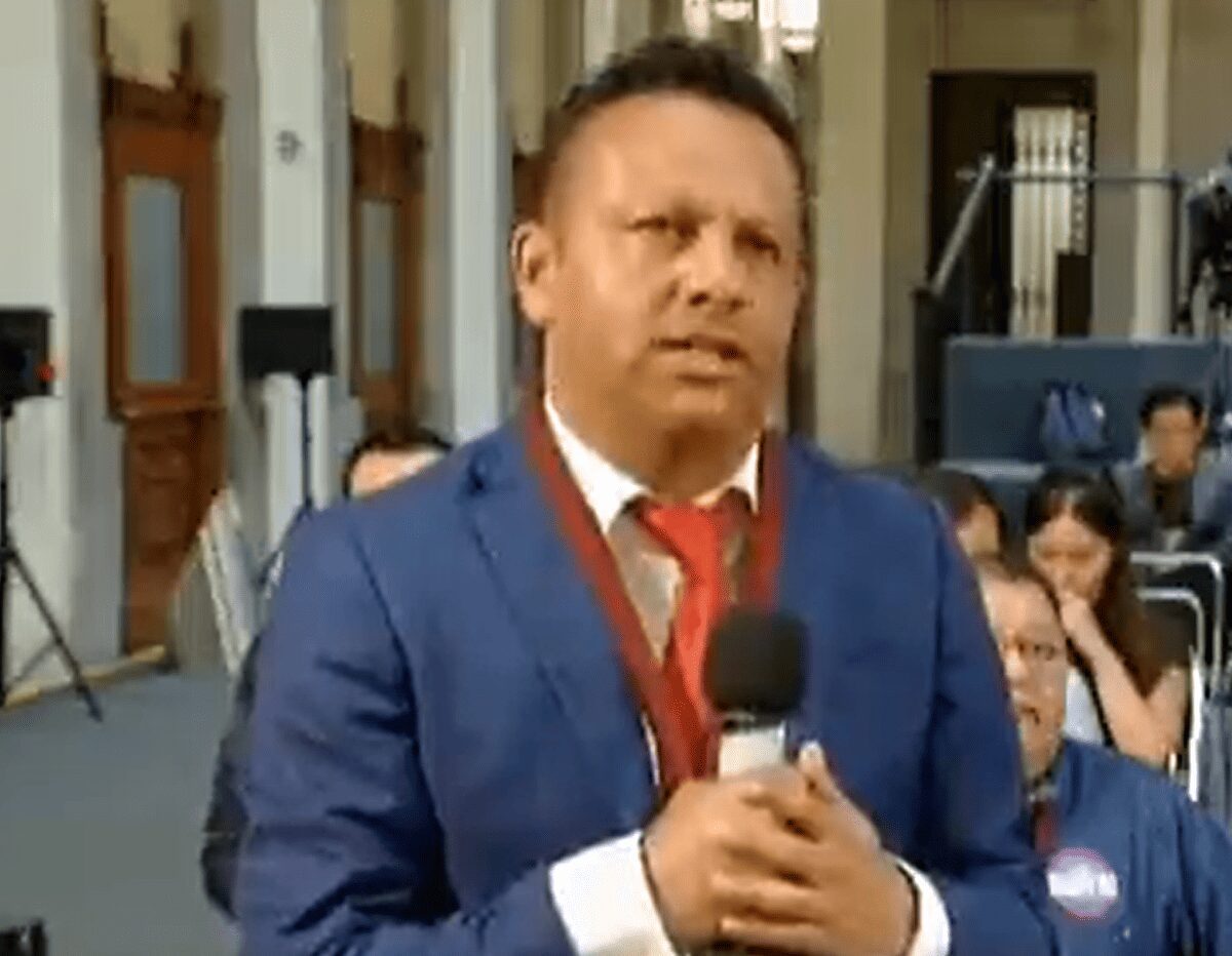 “Si no nos mata el crimen organizado nos matan los delincuentes que gobiernan” denuncia el periodista Omar Niño