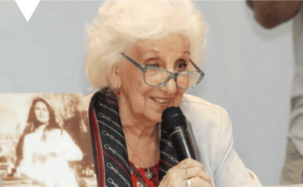 Abuelas de Plaza de Mayo encuentran al nieto 133 tomado por la dictadura argentina