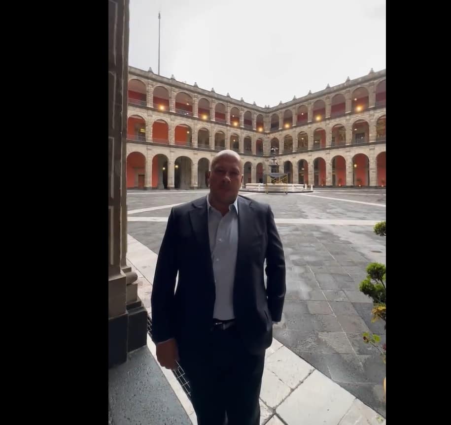 Enrique Alfaro, gobernador de Guadalajara y AMLO sostienen reunión en Palacio Nacional