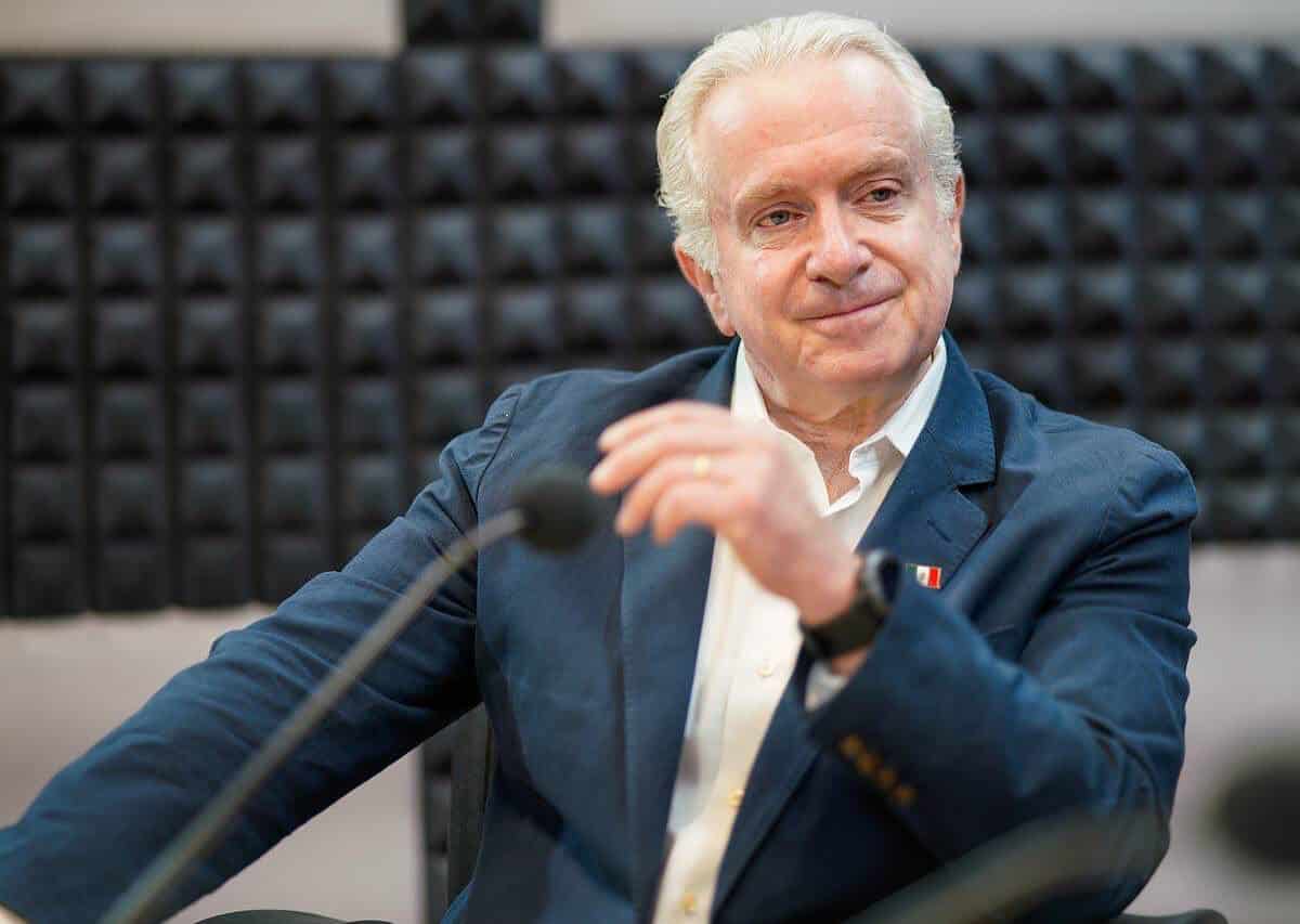 Santiago Creel, solicitará licencia en Congreso, solo si encuentra una salida constitucional