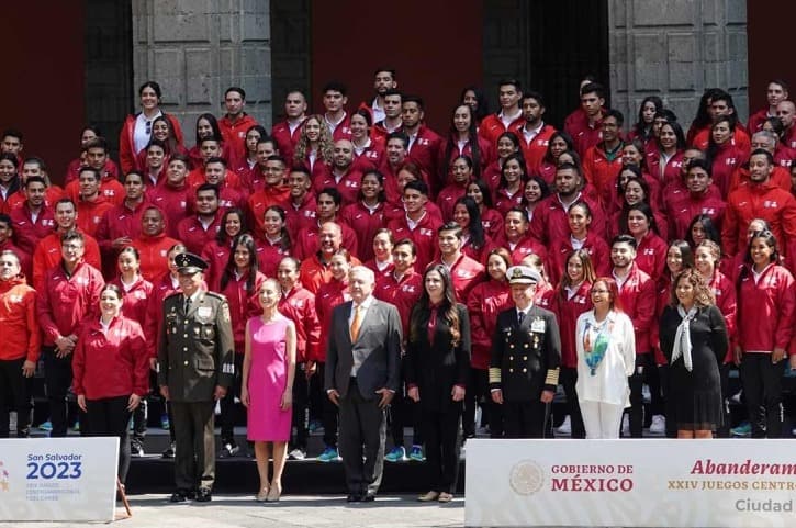 AMLO pretende reconocer con apoyos a delegación la mexicana tras su actuación en los Centroamericanos