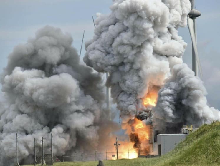 El cohete espacial Epsilon S explotó durante una prueba en Japón