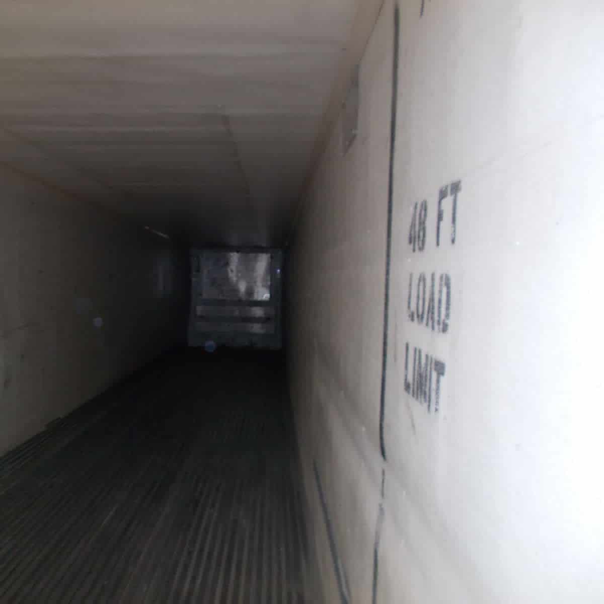 Decomisa CBP metanfetamina con valor de 4mdd escondida en el techo de un tractocamión en California