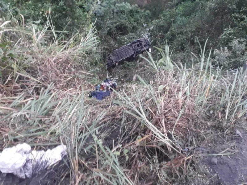 Al menos 10 muertos deja accidente de autobús en Colombia