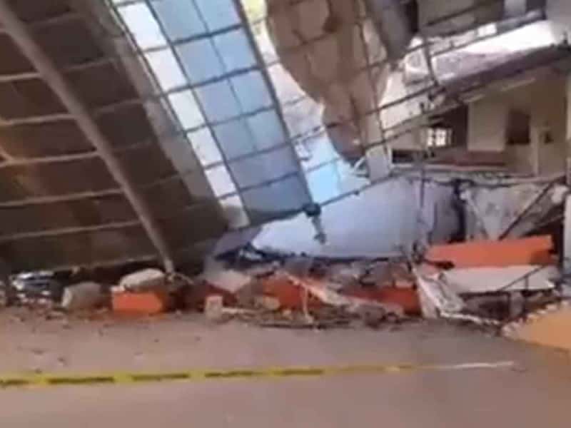 En Tamaulipas se desploma domo al interior de una escuela