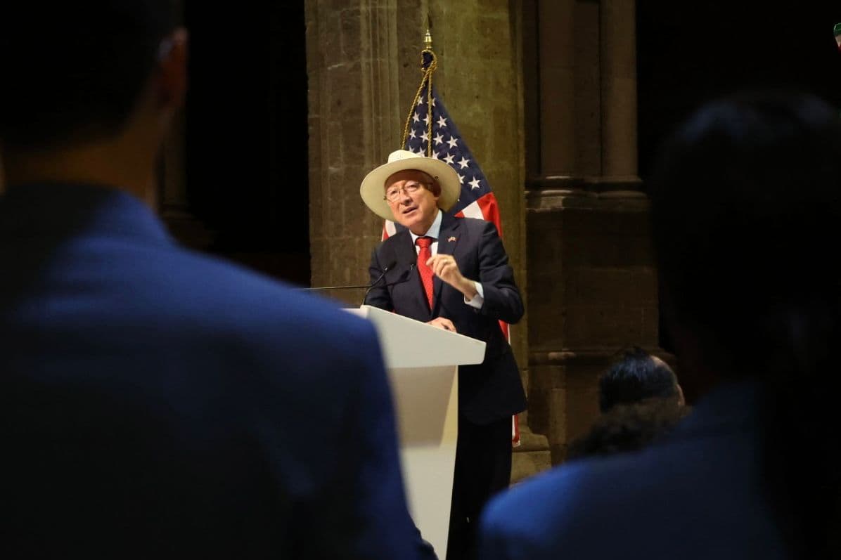 Gobierno de EU investiga 206 casos por tráfico de armas a México