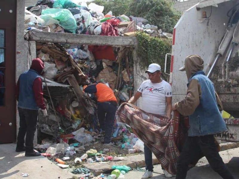 La historia de Antonio: un ex profesor de la UNAM que encuentra una nueva vida como reciclador en Ecatepec