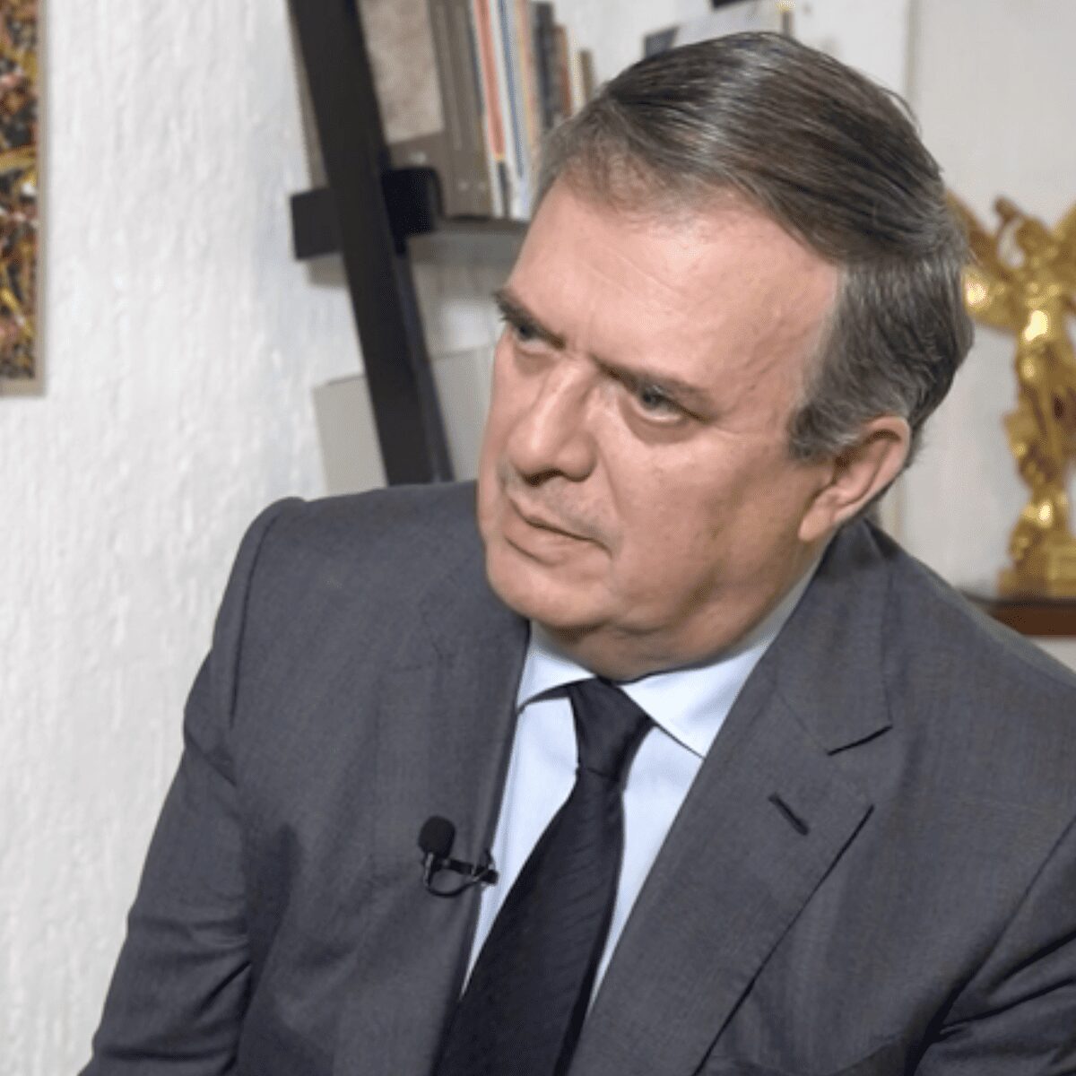 Ebrard sin oportunidad en Morena