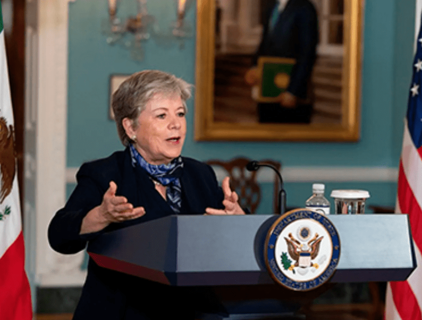 Confirma Gobierno de México la muerte de dos mexicanos en incendios de Hawái