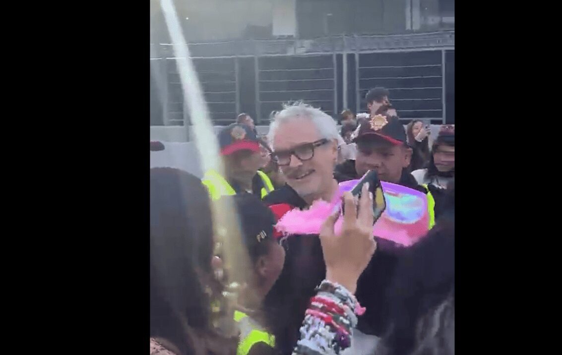 Alfonso Cuarón acude a último concierto de Taylor Swift en México