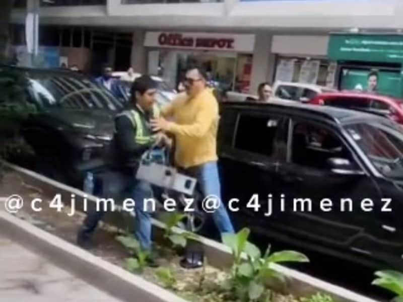 Prefiere golpear a trabajador de parquímetro que pagar la cuota