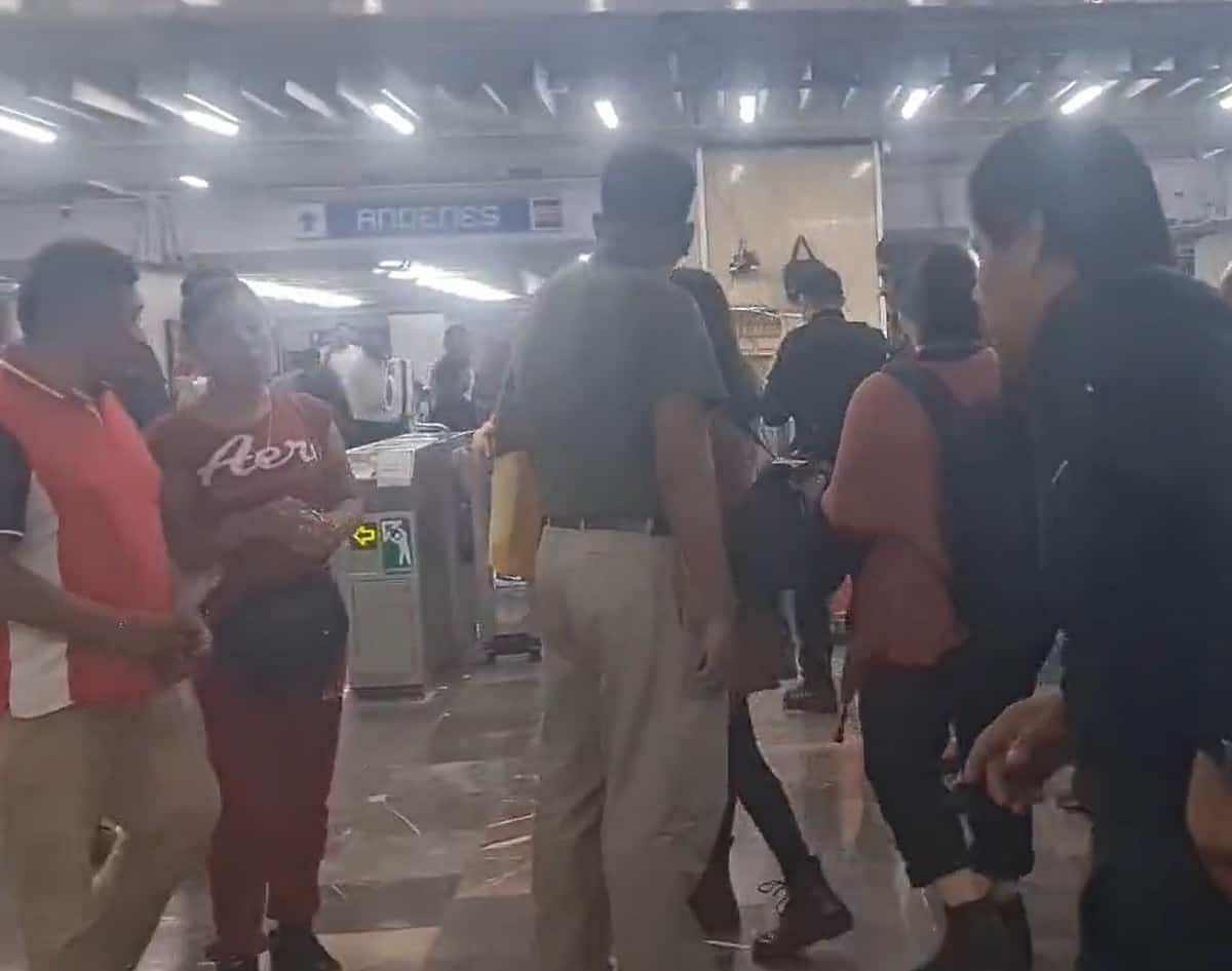 ¡Catastrófico! Dos personas perdieron la vida en estación Hidalgo de la Línea 2 del Metro, al ser arrolladas por el tren