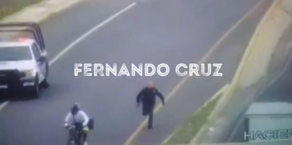 Un hombre fue detenido en la carretera México-Pachuca mientras transportaba a una niña encerrada en la maleta de su bicicleta