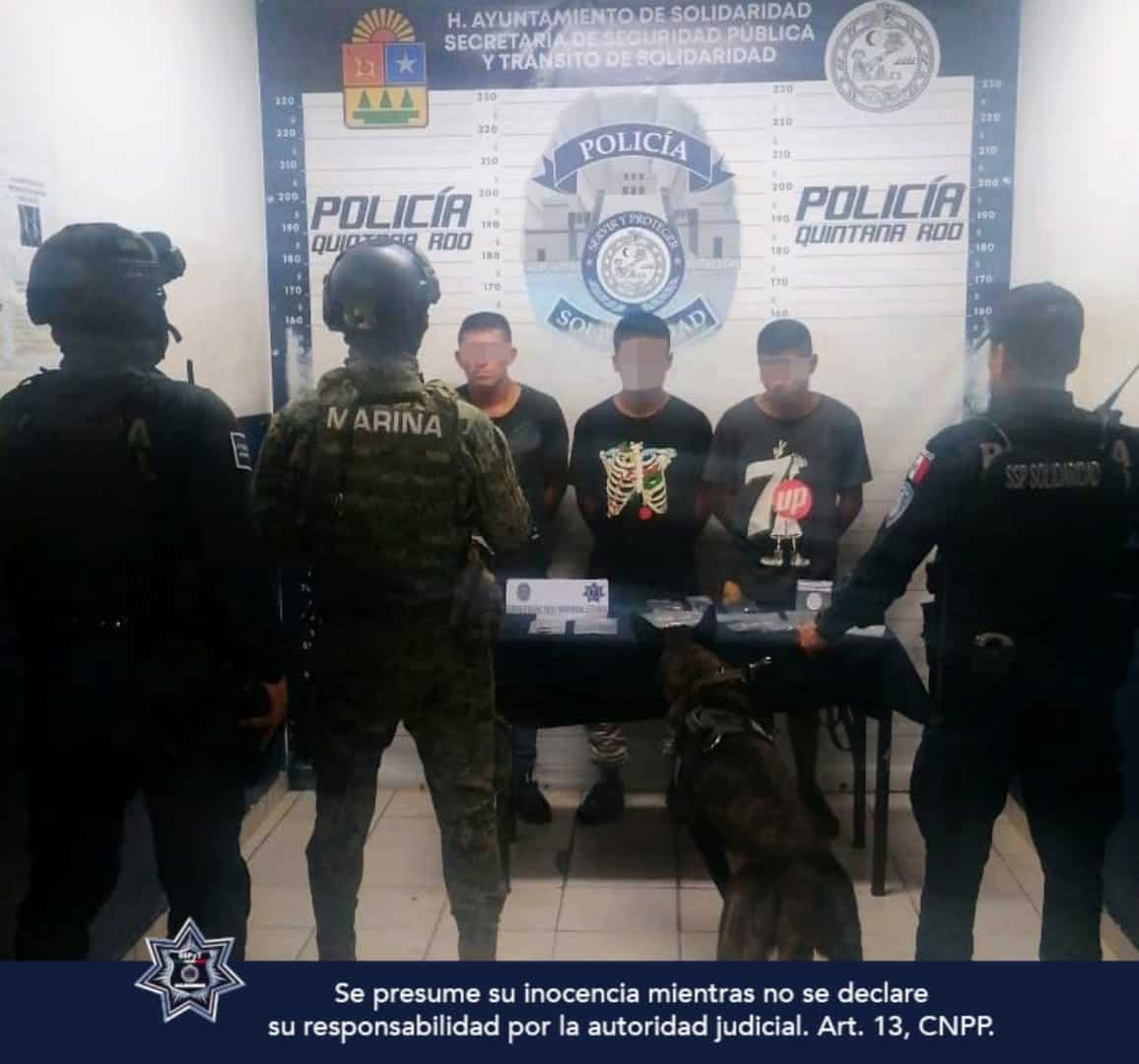 Policías municipales capturan a 5 sujetos en posesión de drogas en Solidaridad