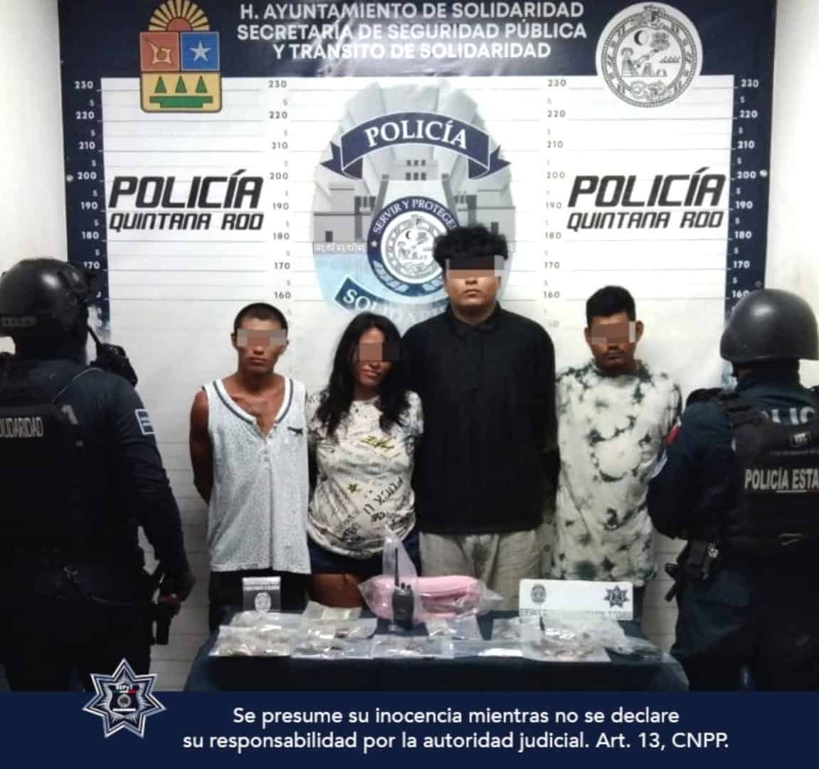 Policías de Solidaridad detienen a 4 personas con más de 100 dosis de droga
