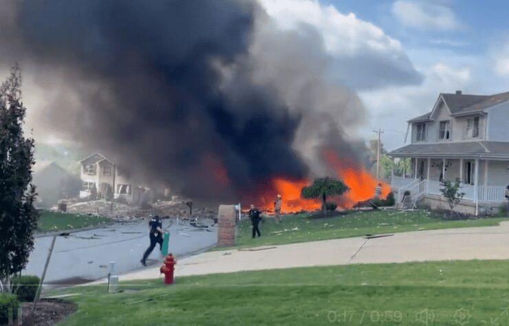 Aterrador video captura la devastadora explosión de una vivienda en Pensilvania; lamentablemente, se reporta la pérdida de cinco vidas