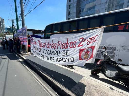 Campesinos de Hidalgo exigen pozos a Conagua