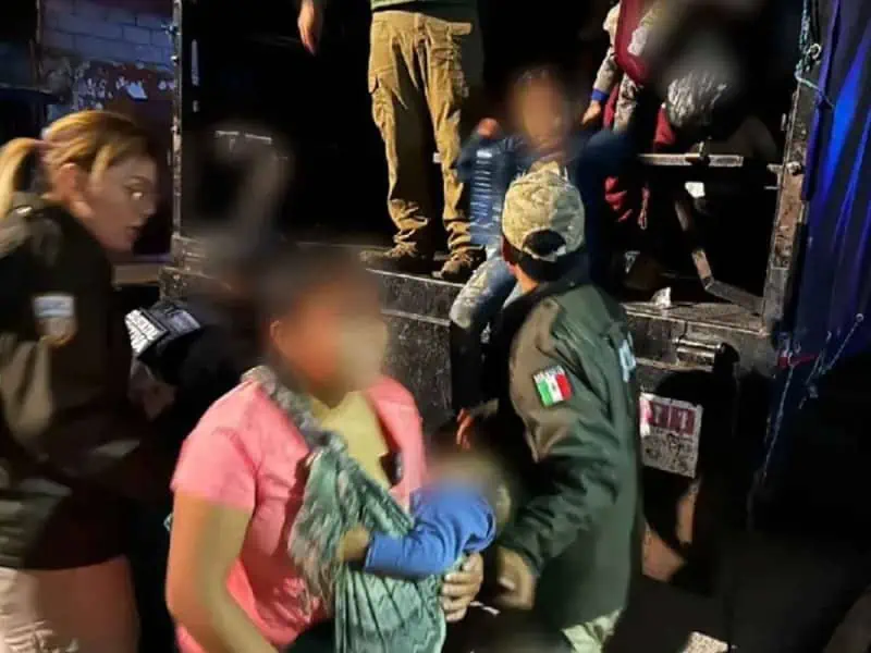 En Puebla rescatan a 230 migrantes, entre ellos había menores de edad